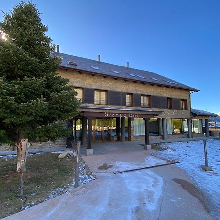Aparthotel Siente Boi & Spa Pla de l'Ermita Exterior photo